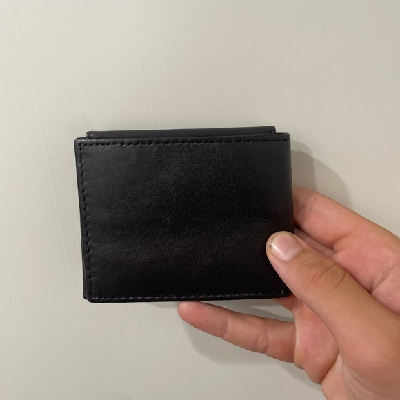 Calvin Klein Wallet - Picture 4 of 5